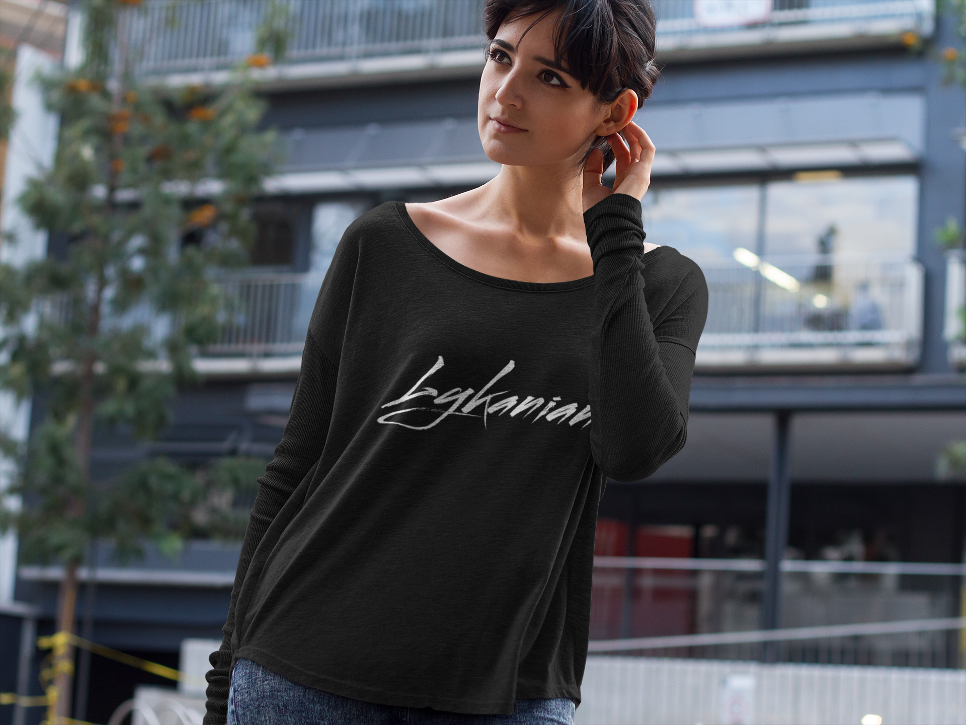 Women's long-sleeved T-shirt
